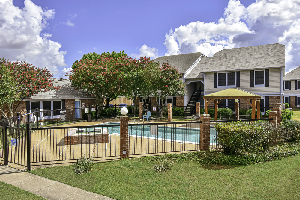 Apartments In Bastrop Tx Arbors Of Bastrop Apartment Homes 512 308 0408